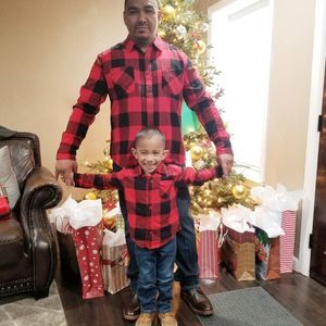 Meet your Posher, Gumaro